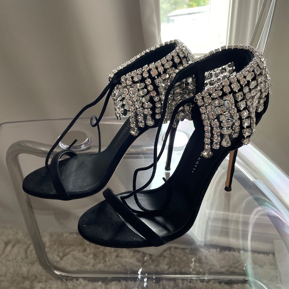 Giuseppe Zanotti shoes - Picture 1 of 5